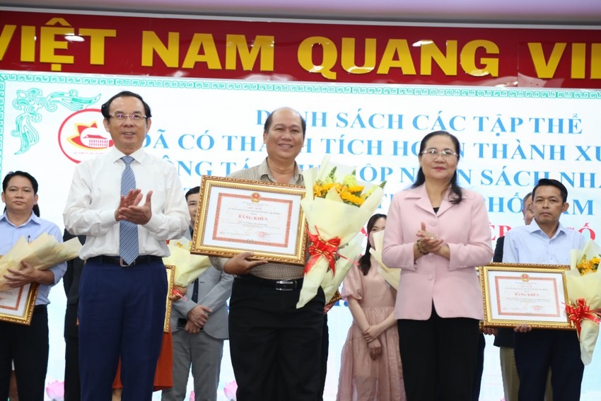 Ông Phan Văn Mãi: TP.HCM phải giải được câu hỏi 'tại sao có tiền không chi được?' ảnh 2