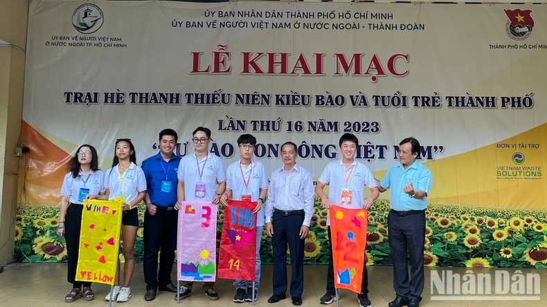 Khai mạc trại hè “Thanh thiếu niên kiều bào và Tuổi trẻ TP Hồ Chí Minh