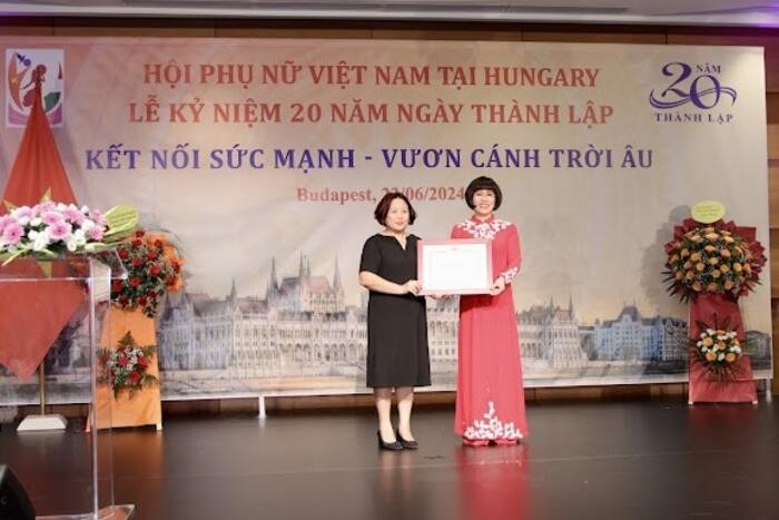 Phát huy truyền thống 20 năm của Hội Phụ nữ Việt Nam tại Hungary