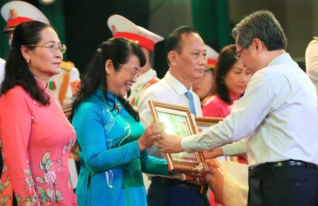 Học và làm theo Bác trở thành truyền thống, nét đẹp văn hóa của TP HCM - Ảnh 3.
